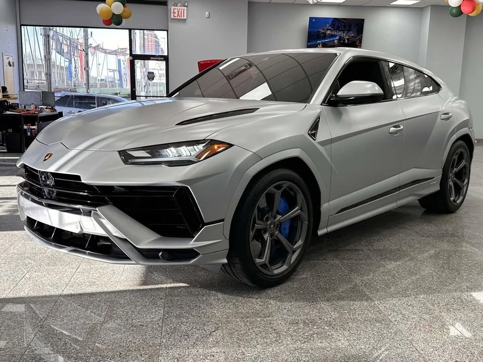 2024 Lamborghini Urus - Image 5 of 16