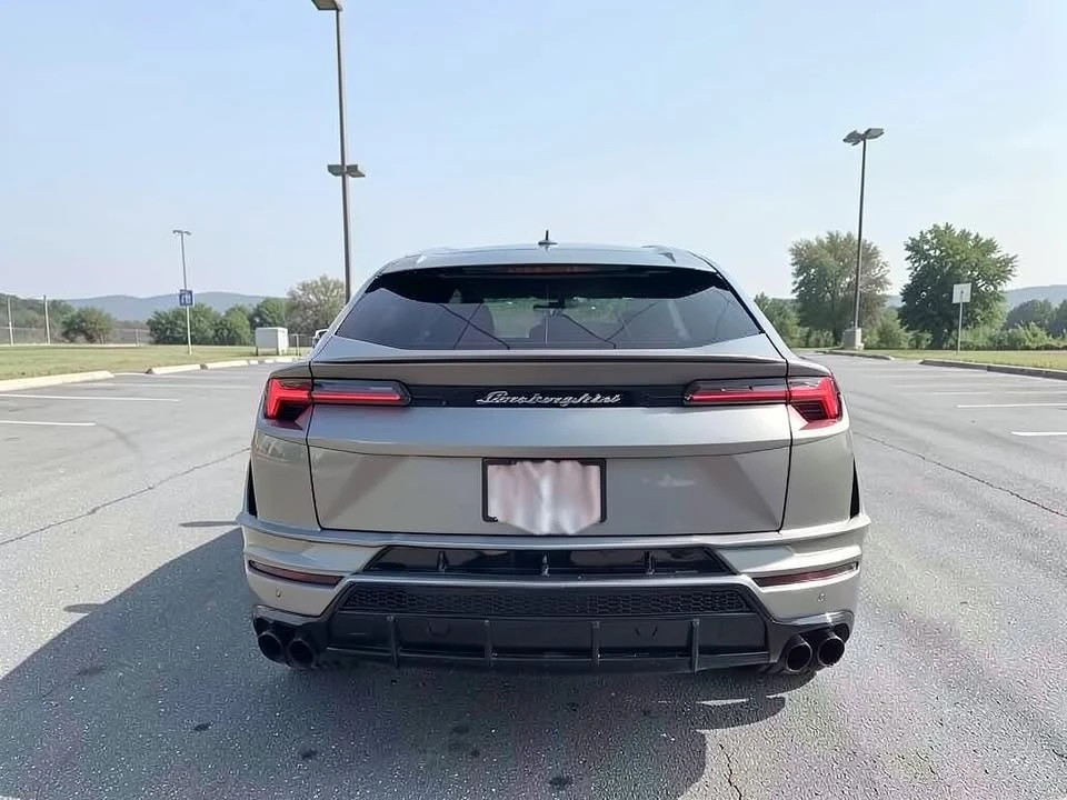 2024 Lamborghini Urus - Image 4 of 20