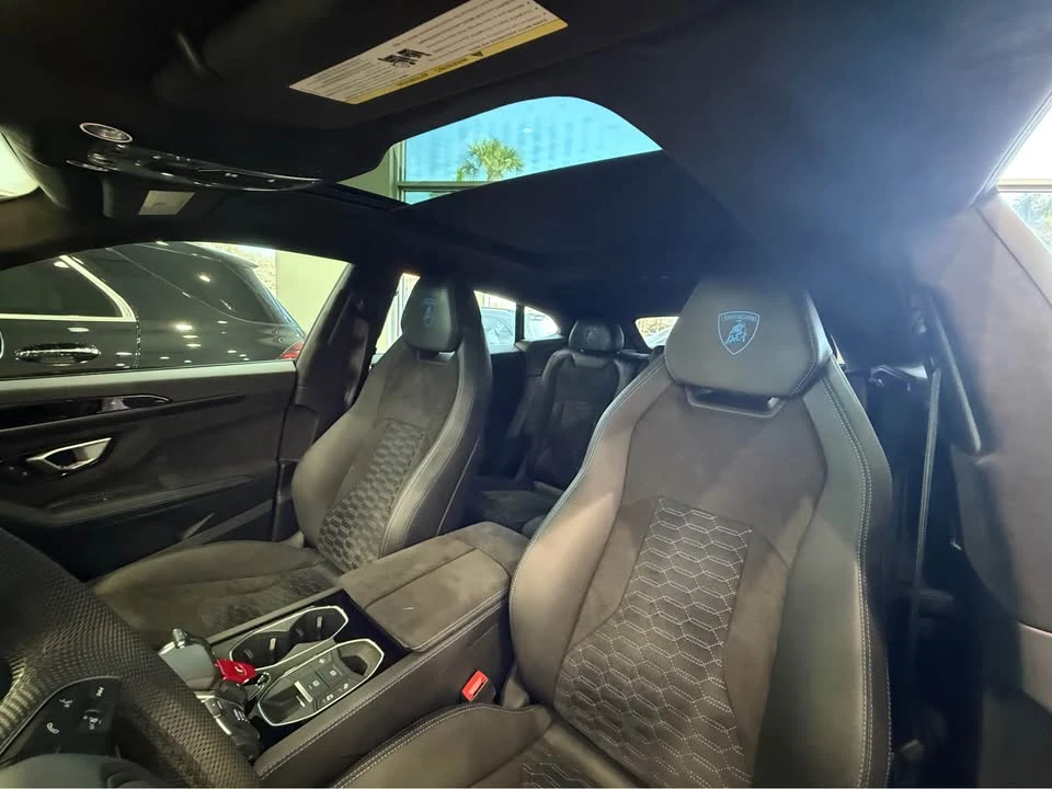 2024 Lamborghini Urus S - Image 9 of 11