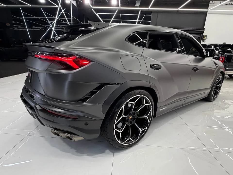 2024 Lamborghini Urus Performante - Image 8 of 18