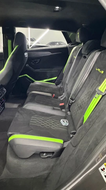 2024 Lamborghini Urus Performante - Image 17 of 18