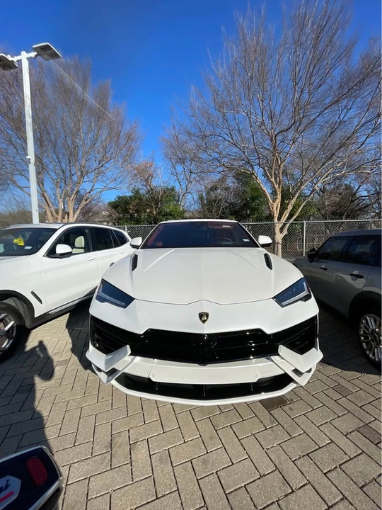 2024 Lamborghini Urus S - Image 2 of 9