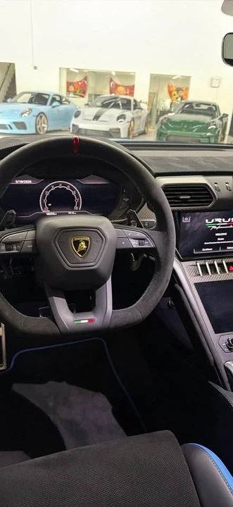 2024 Lamborghini Urus Performante - Image 4 of 11