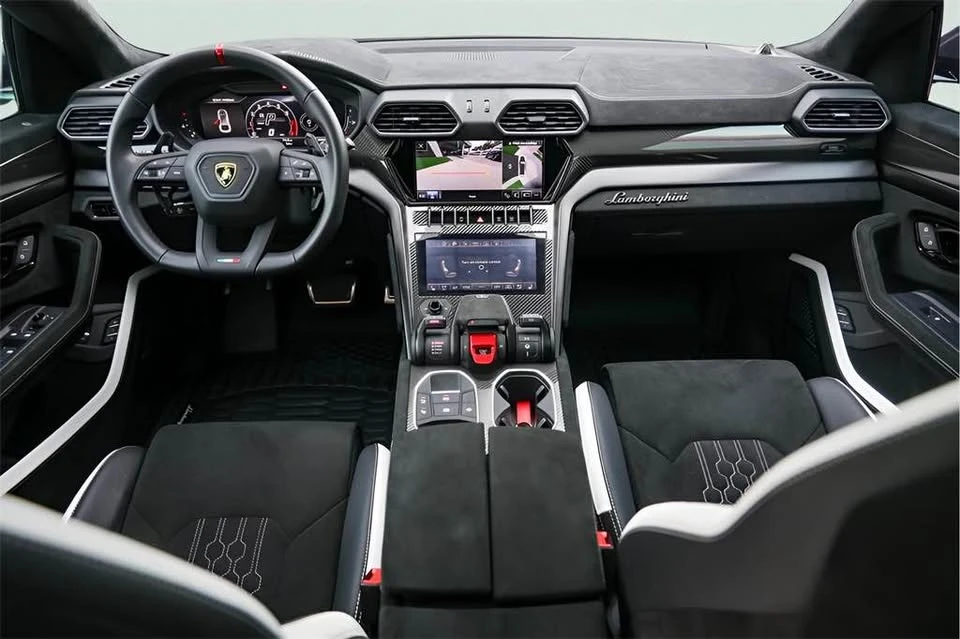 2024 Lamborghini Urus Performante - Image 16 of 19