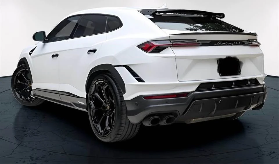 2024 Lamborghini Urus Performante - Image 5 of 19