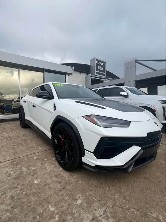 2024 Lamborghini Urus Performante - Image 19 of 19