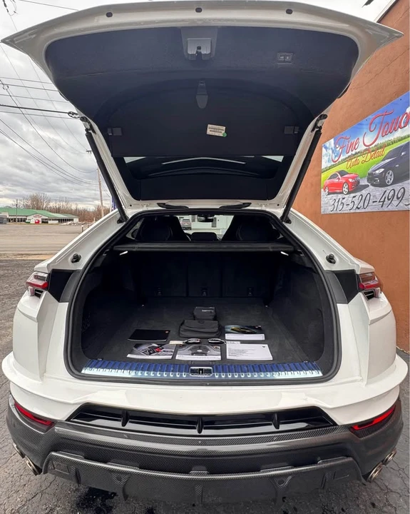 2024 Lamborghini Urus Performante - Image 18 of 19