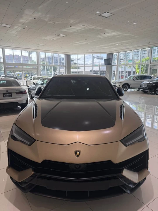 2024 Lamborghini Urus Performante - Image 4 of 16