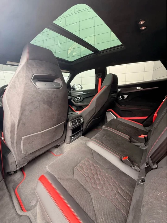 2024 Lamborghini Urus Performante - Image 12 of 15