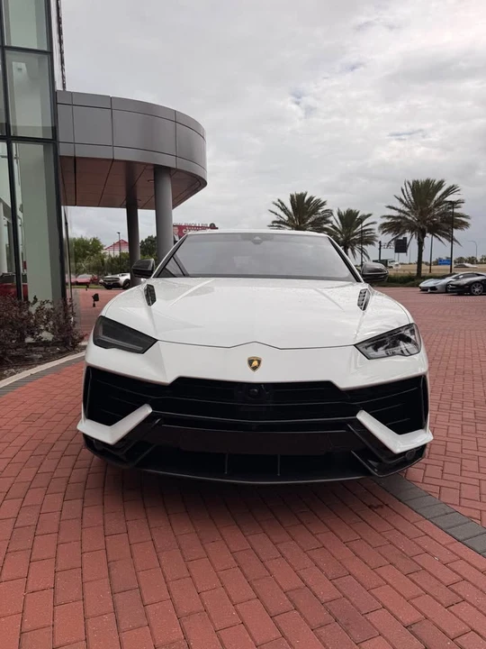 2024 Lamborghini Urus Performante - Image 3 of 15