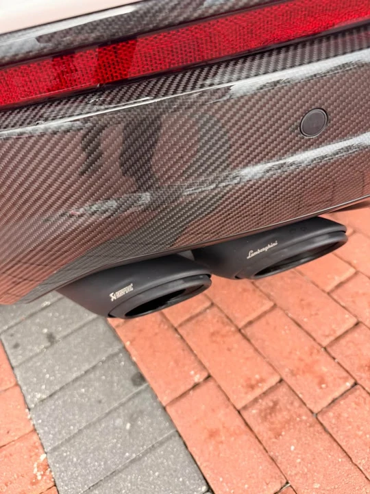 2024 Lamborghini Urus Performante - Image 9 of 15