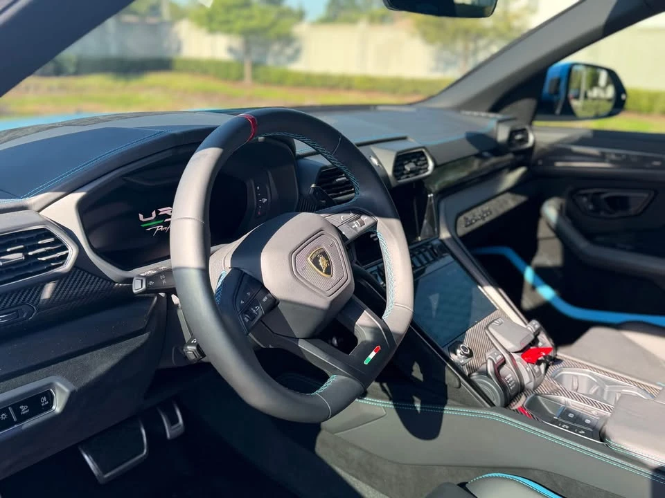 2024 Lamborghini Urus Performante - Image 8 of 10