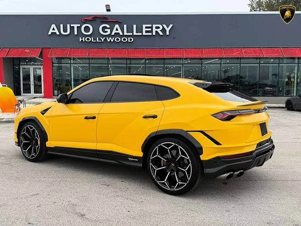 2024 Lamborghini Urus Performante - Image 2 of 9