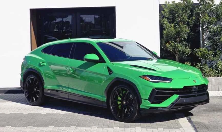 2024 Lamborghini Urus S - Image 2 of 11