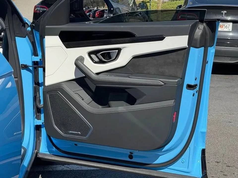 2024 Lamborghini Urus S - Image 16 of 19