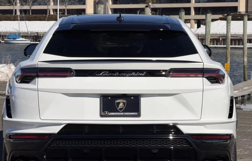 2024 Lamborghini Urus - Image 4 of 11