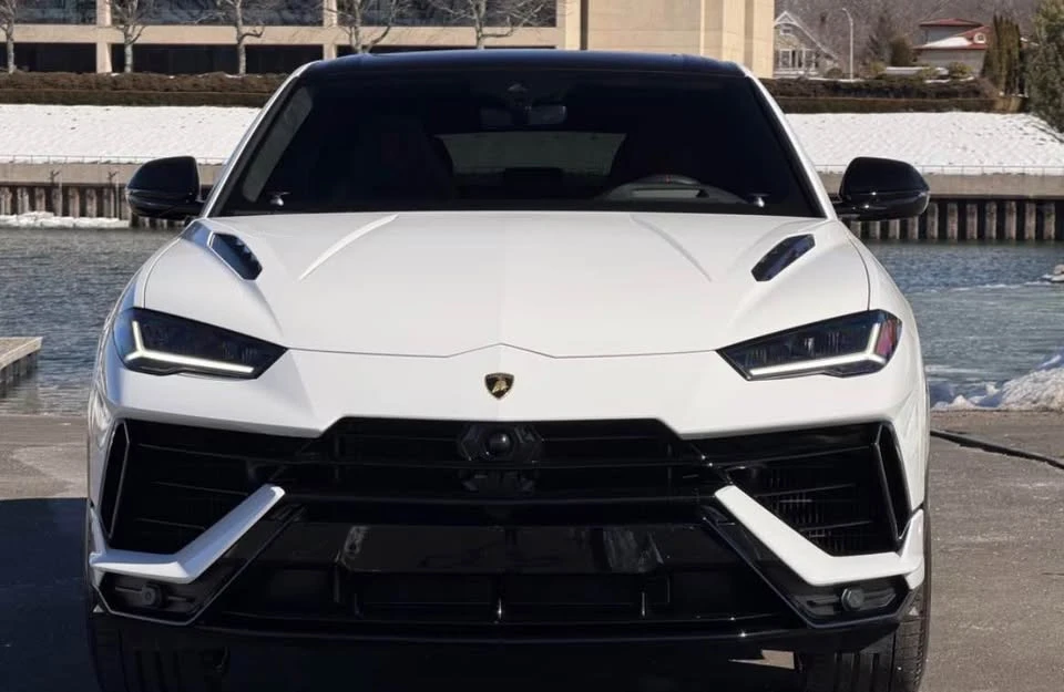2024 Lamborghini Urus - Image 8 of 11