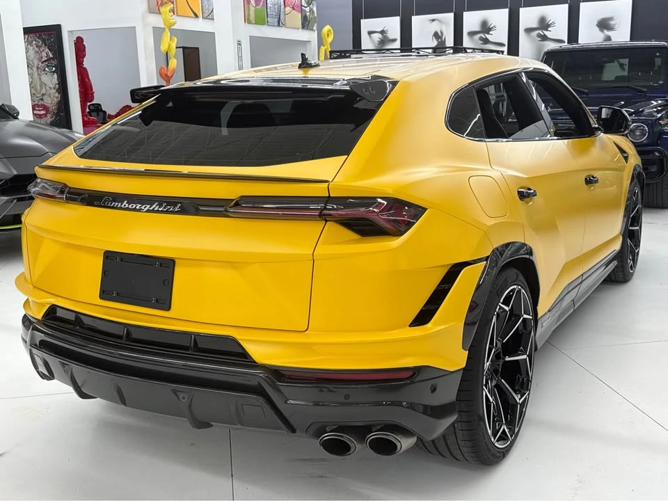 2024 Lamborghini Urus Performante - Image 2 of 7