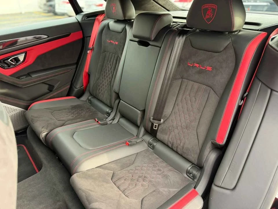2024 Lamborghini Urus S - Image 16 of 19