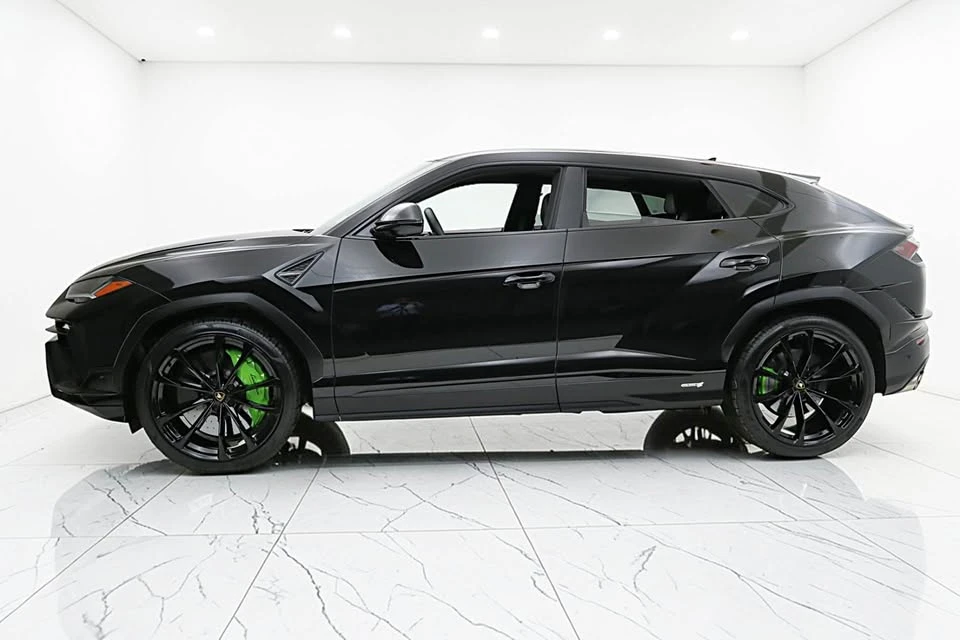 2024 Lamborghini Urus SE - Image 2 of 15