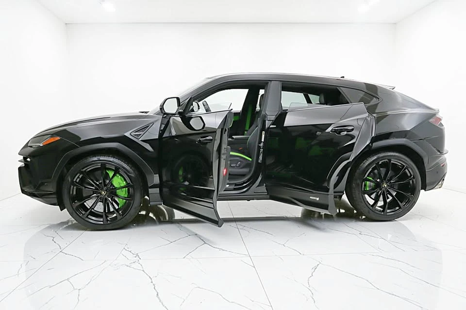 2024 Lamborghini Urus SE - Image 3 of 15