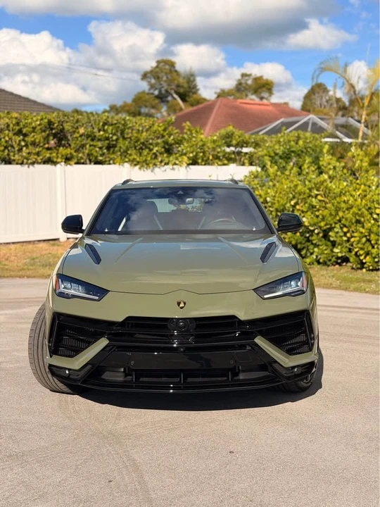2024 Lamborghini Urus - Image 2 of 20