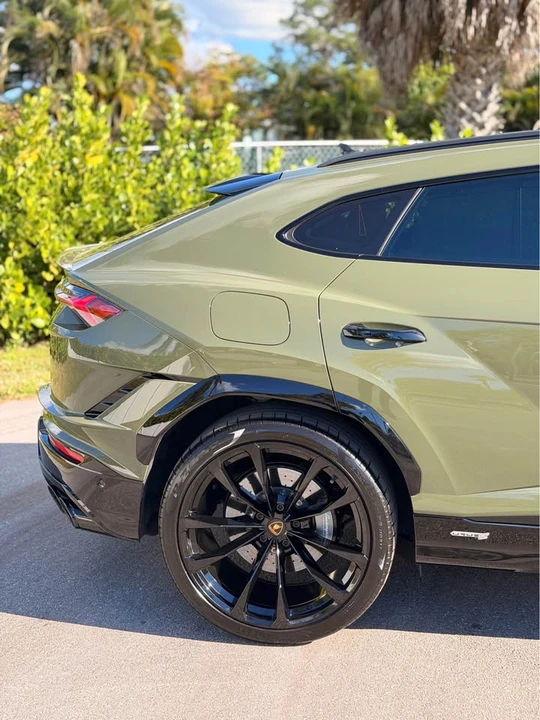 2024 Lamborghini Urus - Image 6 of 20