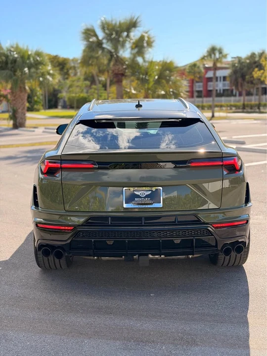 2024 Lamborghini Urus - Image 8 of 20