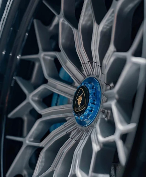 2024 Lamborghini Urus - Image 8 of 13