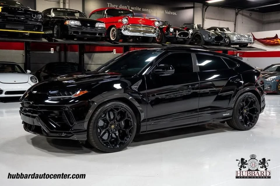 2024 Lamborghini Urus - Image 3 of 17