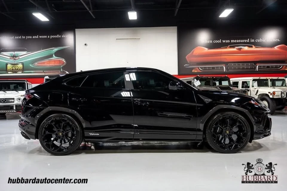 2024 Lamborghini Urus - Image 7 of 17