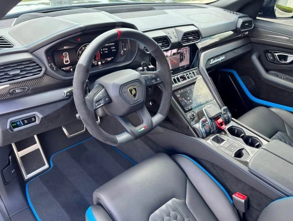 2024 Lamborghini Urus Performante - Image 3 of 5