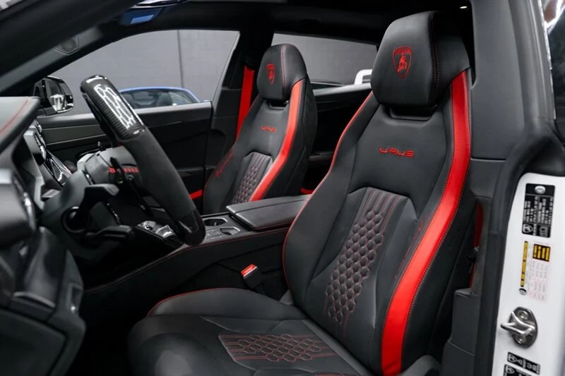 2024 Lamborghini Urus Performante - Image 9 of 12