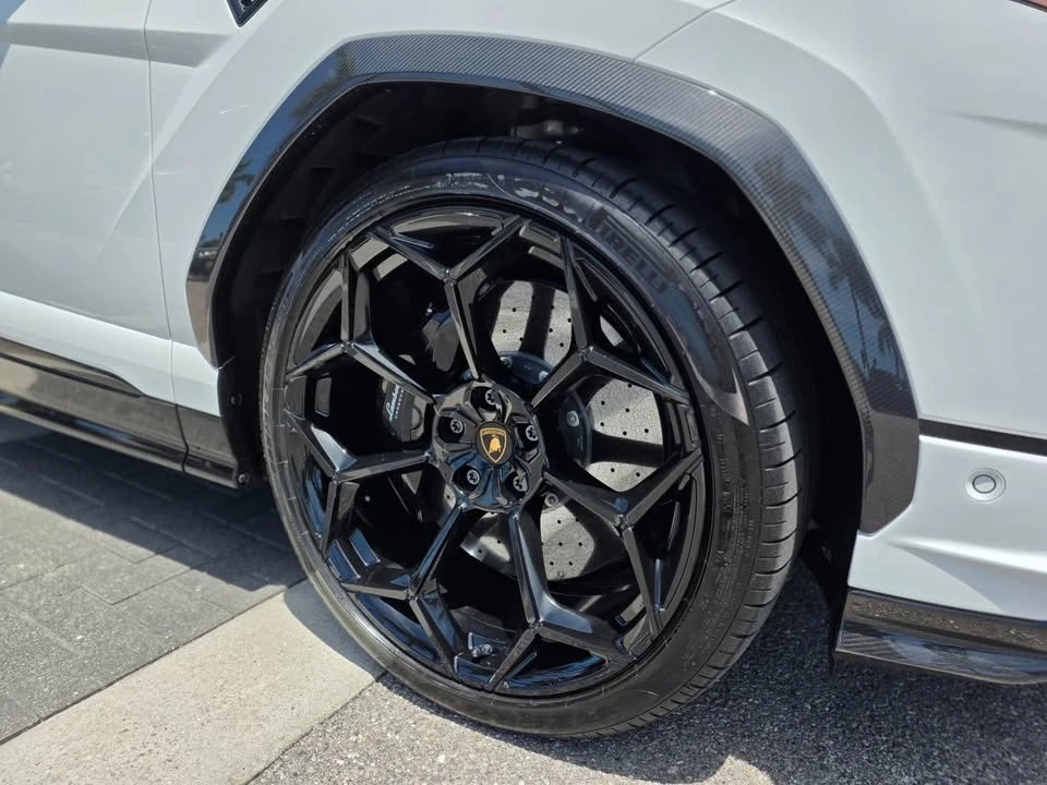 2024 Lamborghini Urus Performante - Image 3 of 15