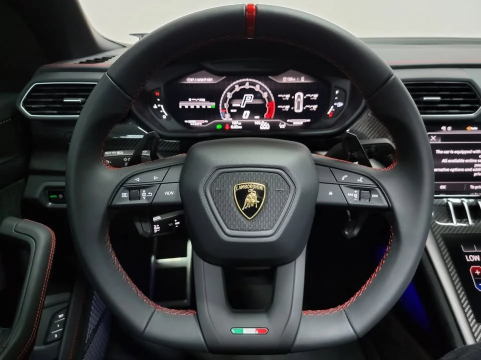 2024 Lamborghini Urus Performante - Image 17 of 19
