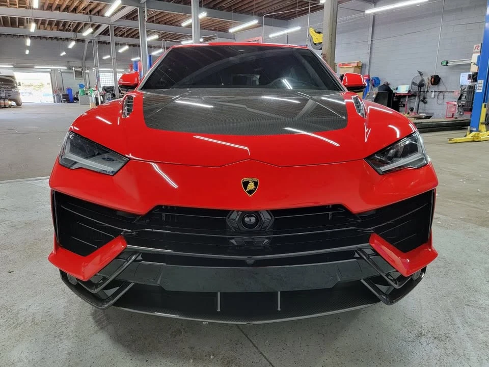 2024 Lamborghini Urus Performante - Image 2 of 19