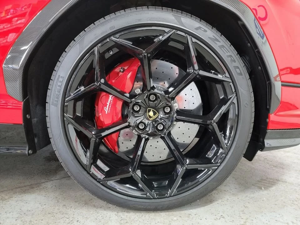 2024 Lamborghini Urus Performante - Image 19 of 19