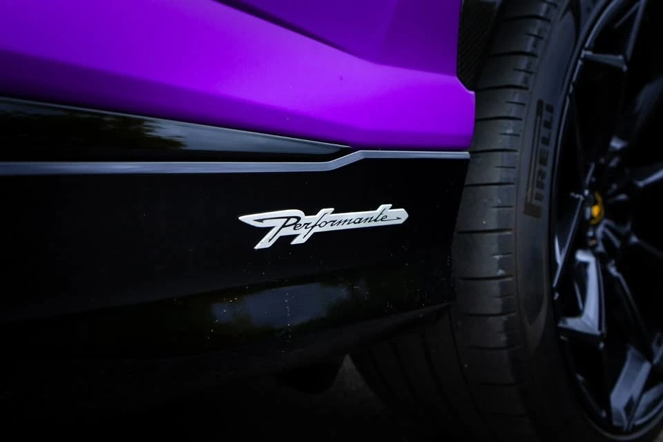2024 Lamborghini Urus Performante - Image 7 of 10