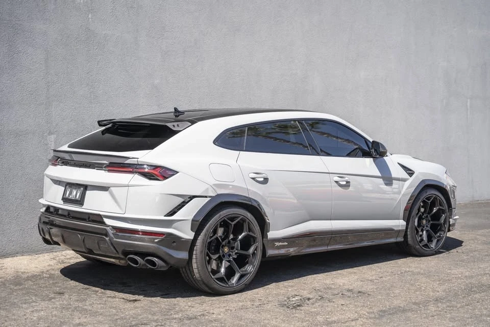 2024 Lamborghini Urus Performante - Image 5 of 19