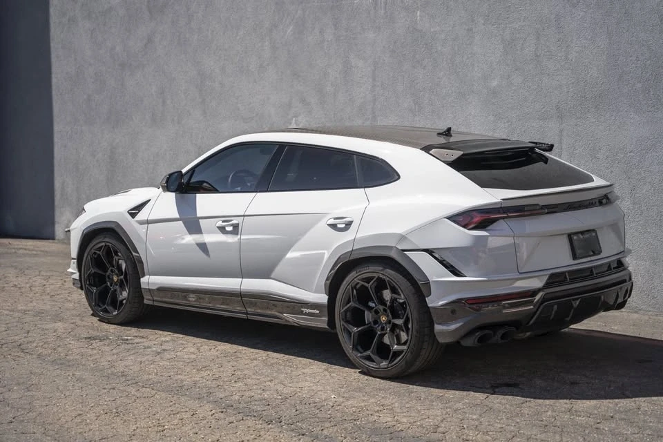 2024 Lamborghini Urus Performante - Image 3 of 19