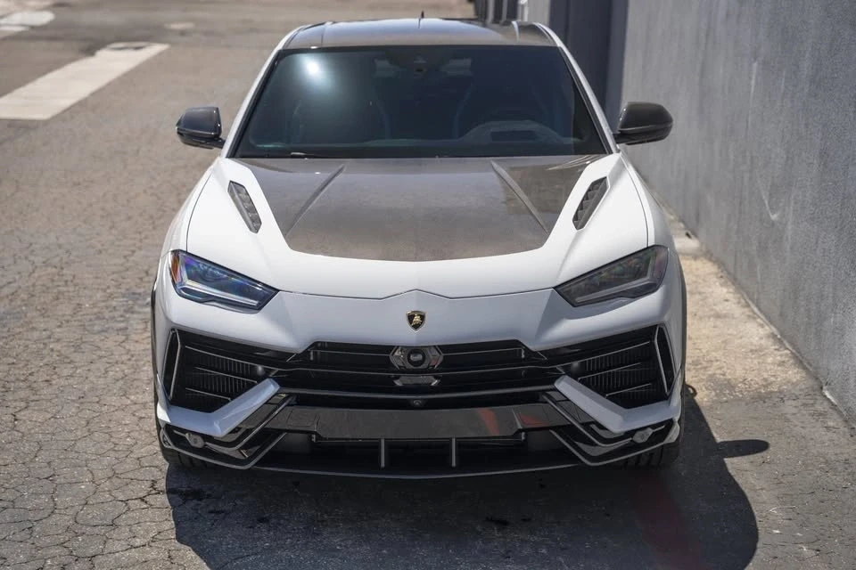 2024 Lamborghini Urus Performante - Image 8 of 19