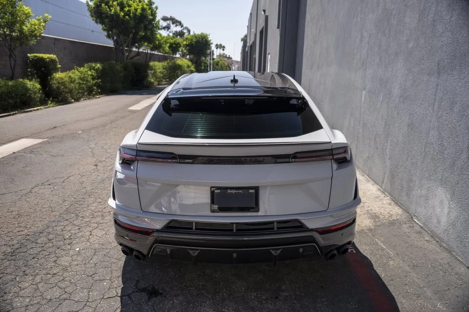 2024 Lamborghini Urus Performante - Image 4 of 19