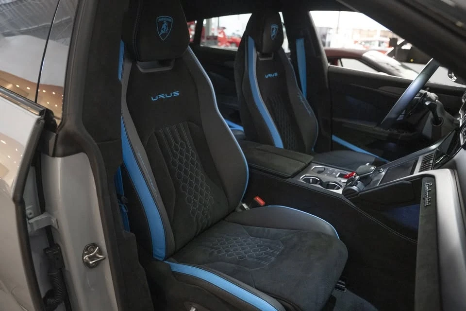 2024 Lamborghini Urus Performante - Image 17 of 19