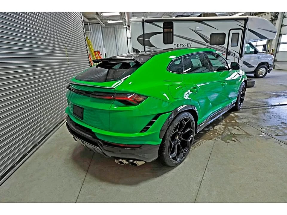 2024 Lamborghini Urus Performante - Image 9 of 18