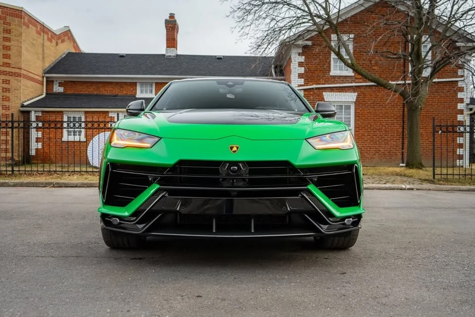 2024 Lamborghini Urus Performante - Image 2 of 17