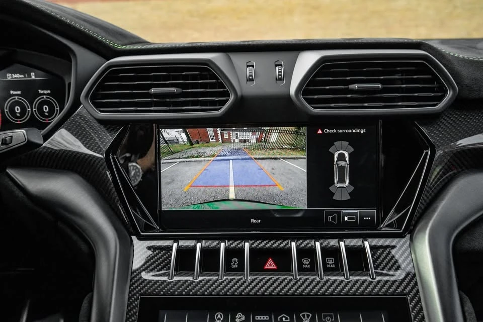 2024 Lamborghini Urus Performante - Image 10 of 17