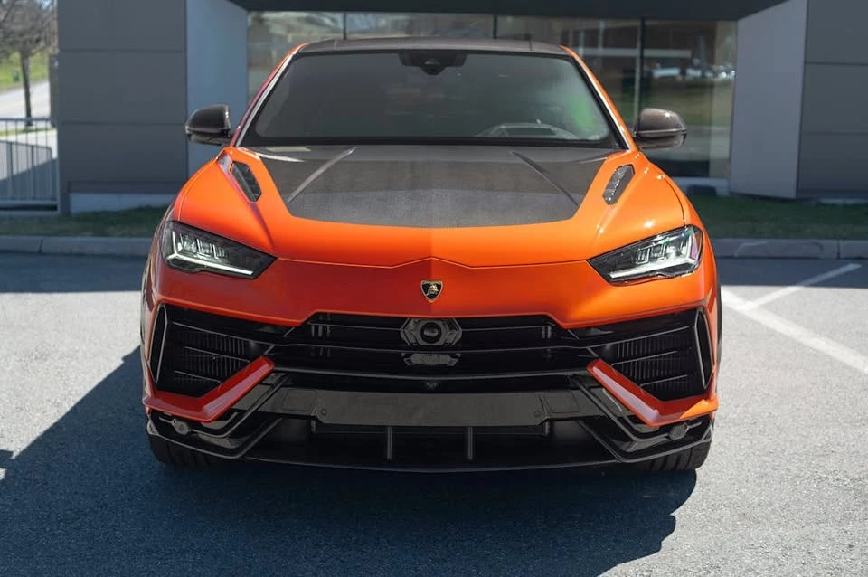 2024 Lamborghini Urus Performante - Image 3 of 8