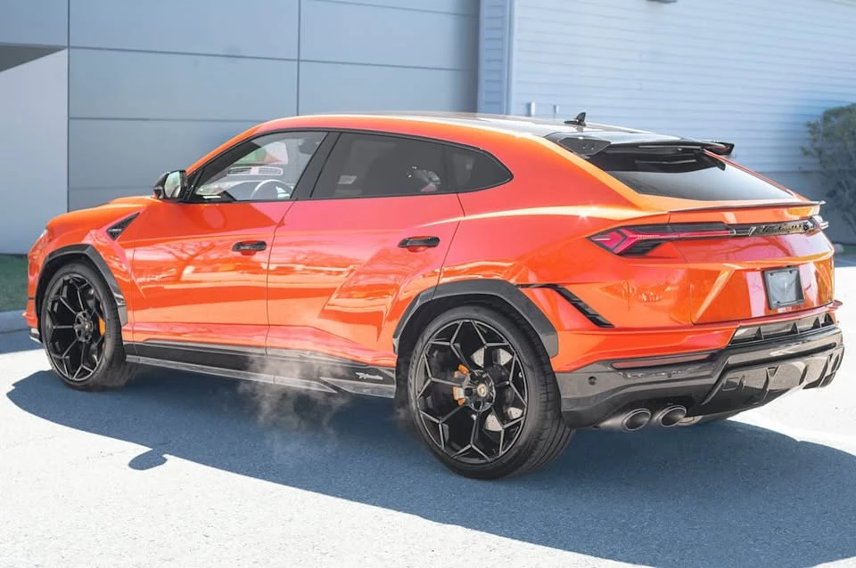 2024 Lamborghini Urus Performante - Image 4 of 8