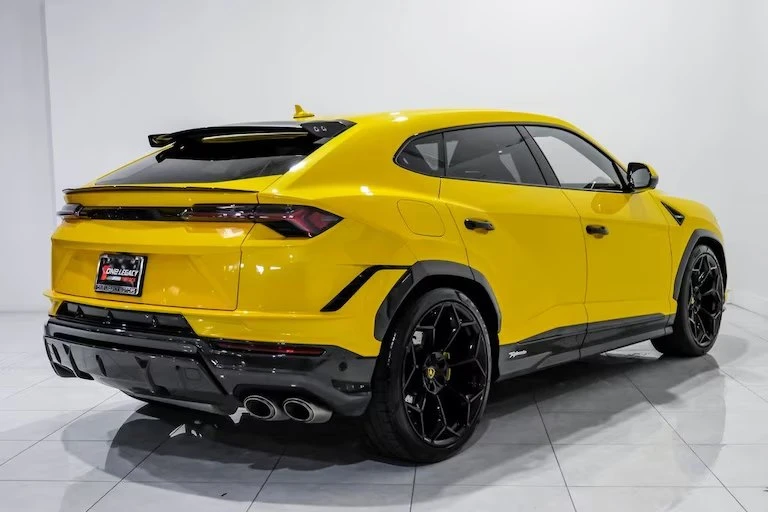 2024 Lamborghini Urus Performante - Image 2 of 5