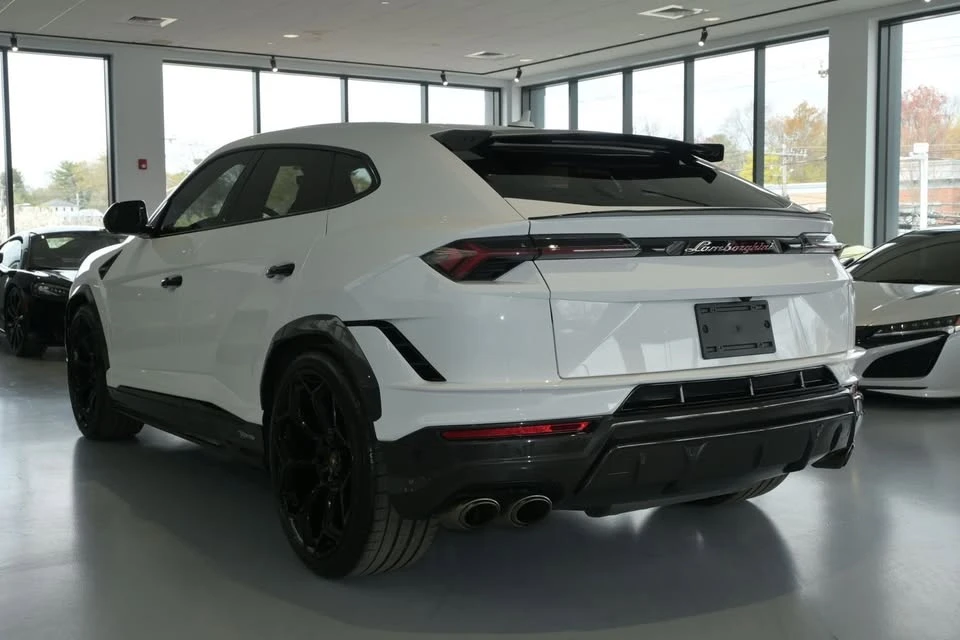 2024 Lamborghini Urus Performante - Image 6 of 16